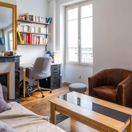 Apartment Nice Quiet On The Quays Of The Seine